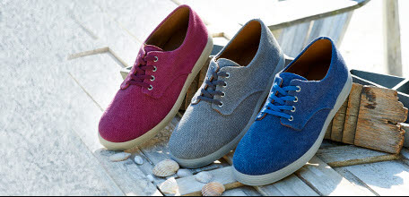 DB SHOES. WIDE FITTING CASUALS.